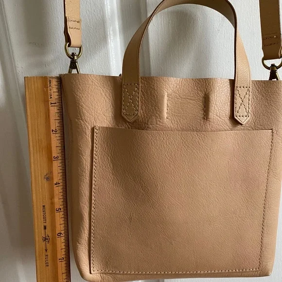 SOLD Madewell small transport crossbody - Picture 2 of 7